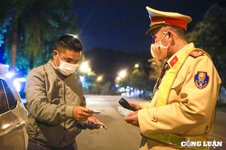 Hà Nội: Kiến nghị thu hồi giấy phép lái xe của 4.089 người tâm thần