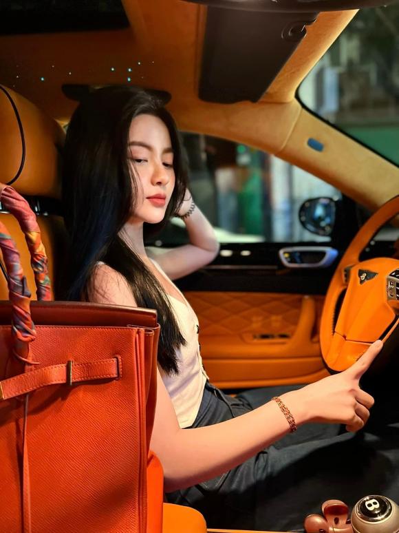 Yêu xa, Chu Thanh Huyền vẫn có cách thể hiện tình cảm tinh tế với Quang Hải?-4