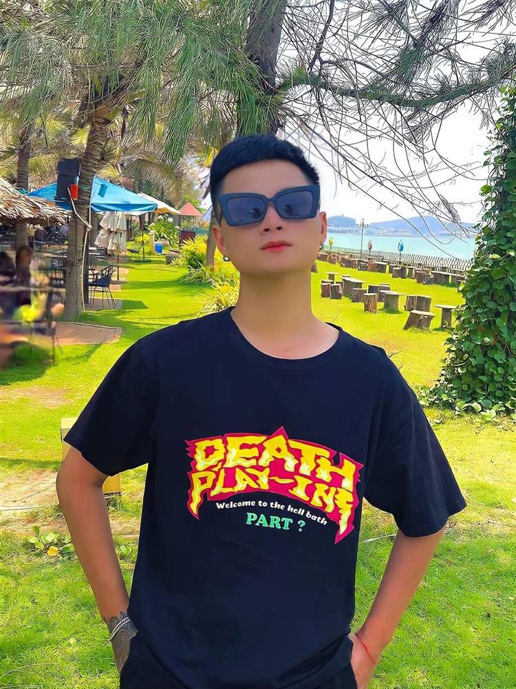 Trắng tay, trầm cảm khi tin vào sự nổi tiếng ảo trên mạng xã hội, chàng trai Bình Thuận làm lại từ con số 0-3