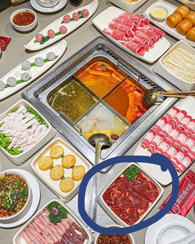 Lẩu Haidilao nổi tiếng bị tố thịt dê tươi nhúng tan như súp: Muốn sự việc chìm xuống!?-2