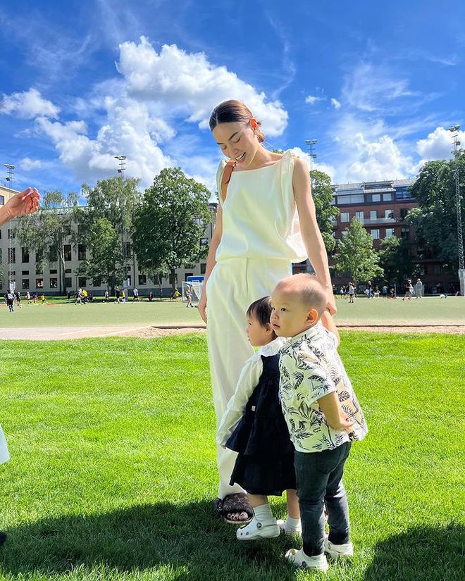 Để Hồ Ngọc Hà chỉ bạn cách diện đồ đi du lịch đơn giản, thoải mái mà vẫn sành điệu ngút ngàn-6