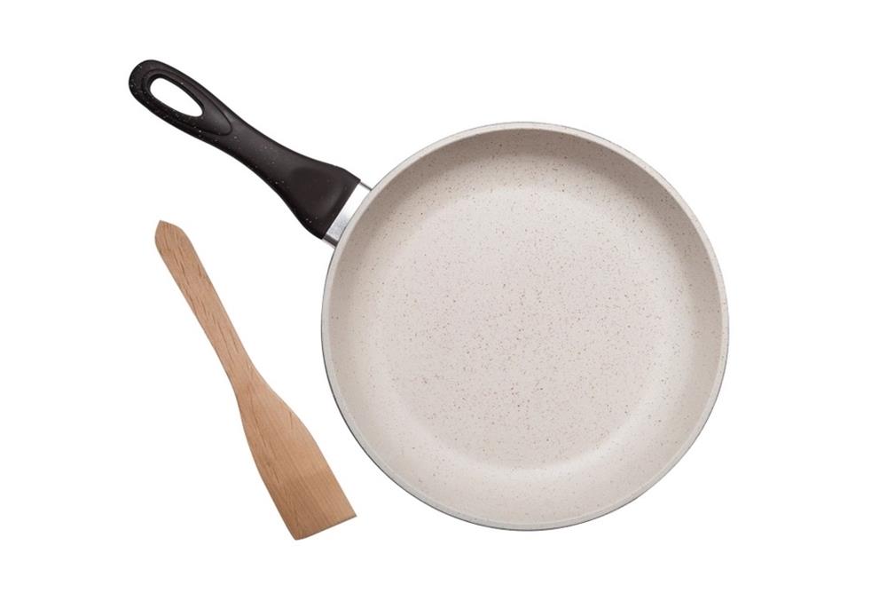 Cách vệ sinh dụng cụ nấu ăn bằng gốm siêu nhanh mà không lo bị bong tróc-2