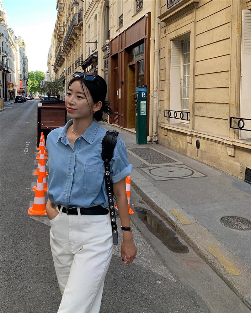 6 mẫu áo công sở hack tuổi hiệu quả nhất, mà vẫn chuẩn thanh lịch-13