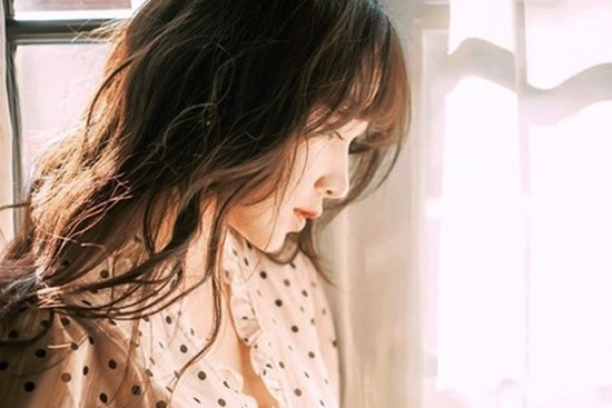 Nghỉ hè năm thứ 2 đại học trở về nhà, tôi sốc khi biết mẹ vừa sinh thêm em bé