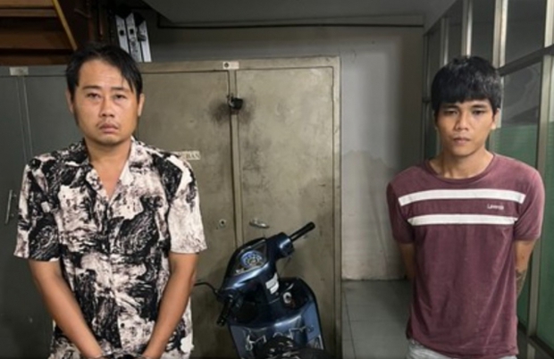 Bắt 2 tên cướp liều lĩnh gây án trong hẻm đông người-3