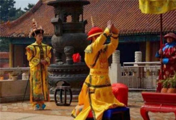 Mùa hè nóng nhất xuất hiện vào thời Mãn Thanh, chính xác là năm thứ 8 triều đại Càn Long. Rốt cuộc, mùa hè đó nóng đến mức nào?-7