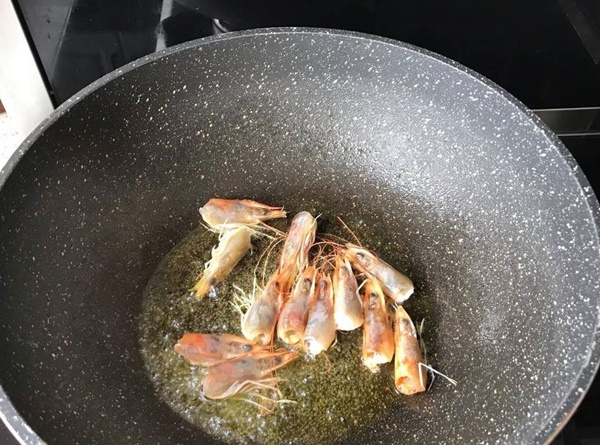 Dạy bạn cách làm mì xào thơm ngon béo ngậy, giàu dinh dưỡng, người lớn và trẻ nhỏ đều thích ăn-8