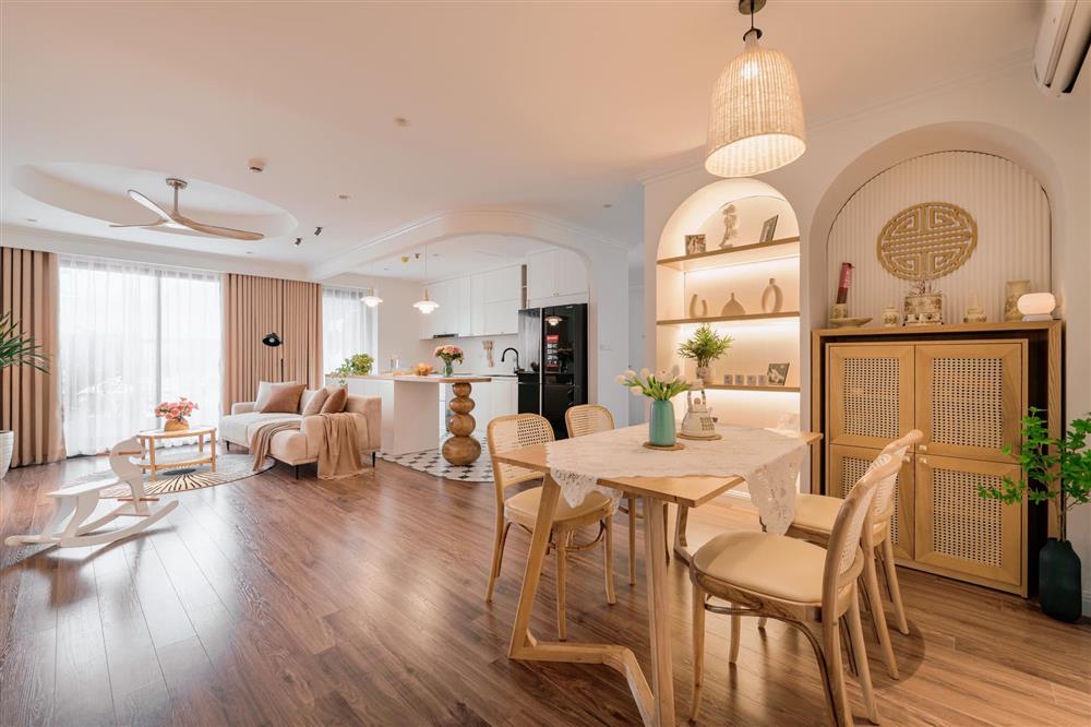 Chốt mua nhà trong phút mốt và sửa sang chỉ vỏn vẹn một tháng, cặp vợ chồng trẻ sở hữu căn hộ cực phẩm, thanh lịch mà ấm áp-4