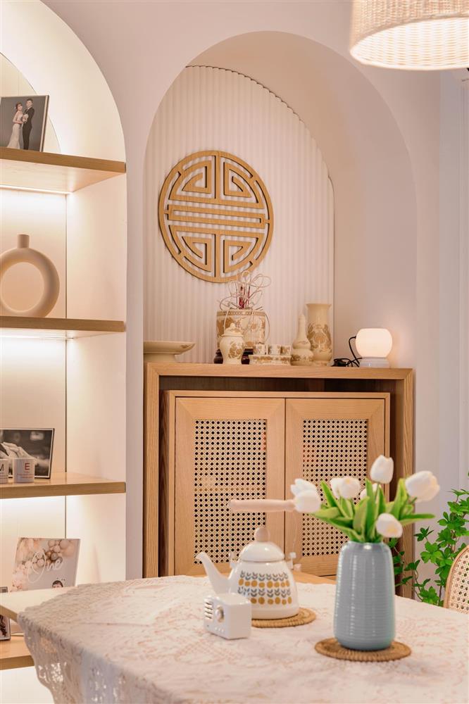 Chốt mua nhà trong phút mốt và sửa sang chỉ vỏn vẹn một tháng, cặp vợ chồng trẻ sở hữu căn hộ cực phẩm, thanh lịch mà ấm áp-15