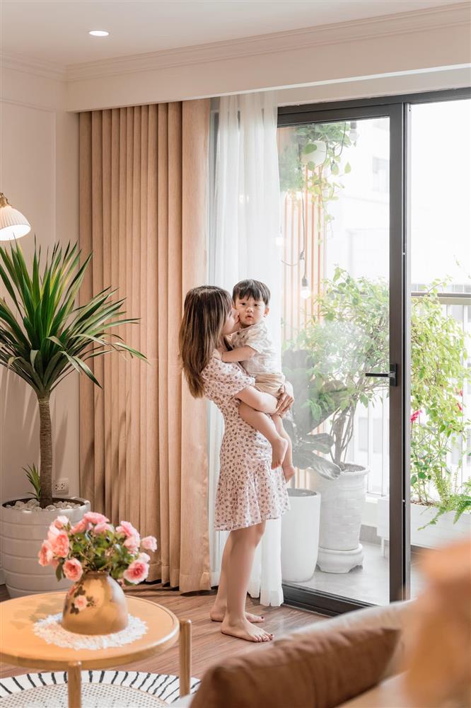 Chốt mua nhà trong phút mốt và sửa sang chỉ vỏn vẹn một tháng, cặp vợ chồng trẻ sở hữu căn hộ cực phẩm, thanh lịch mà ấm áp-23