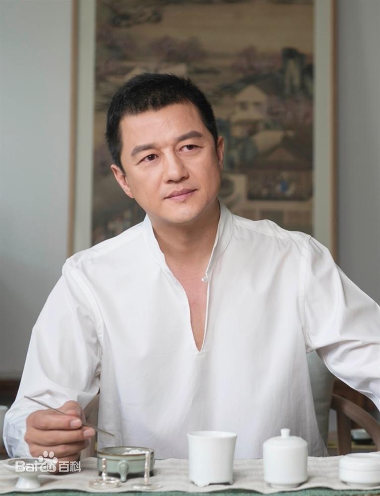 Lý Á Bằng chìm trong đống nợ ở tuổi 51-3