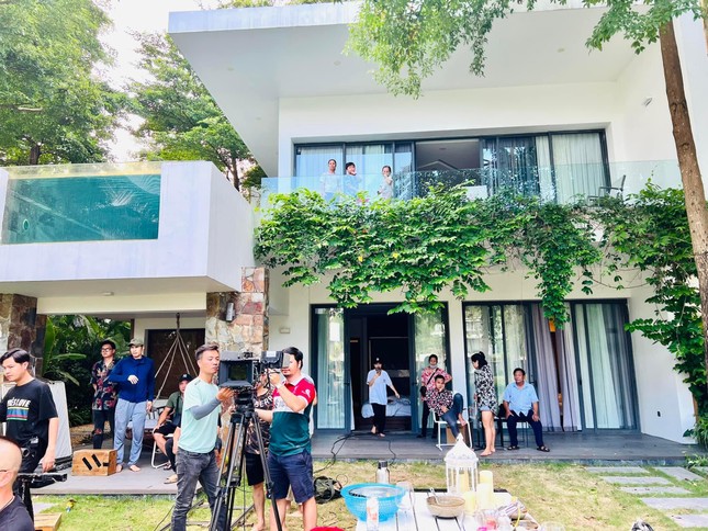 Lan Phương chia tay Thương ngày nắng về, đặc biệt nhắc đến Hồng Đăng-1