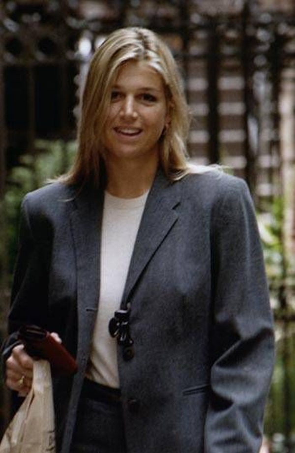 Hoàng hậu quốc dân với hành trình gian nan chinh phục quê hương chồng và nỗi buồn sâu thẳm bên trong-2