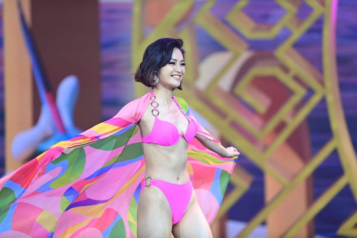 Hoa hậu Nông Thúy Hằng phản hồi tin PR web 18+, cặp đại gia có vợ-2