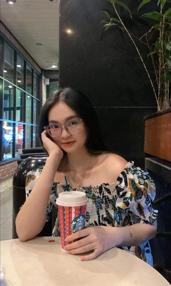 Gia đình ca sĩ Thiện Nhân hoang mang khi con gái có 2 tỉ đồng và làm CEO-4