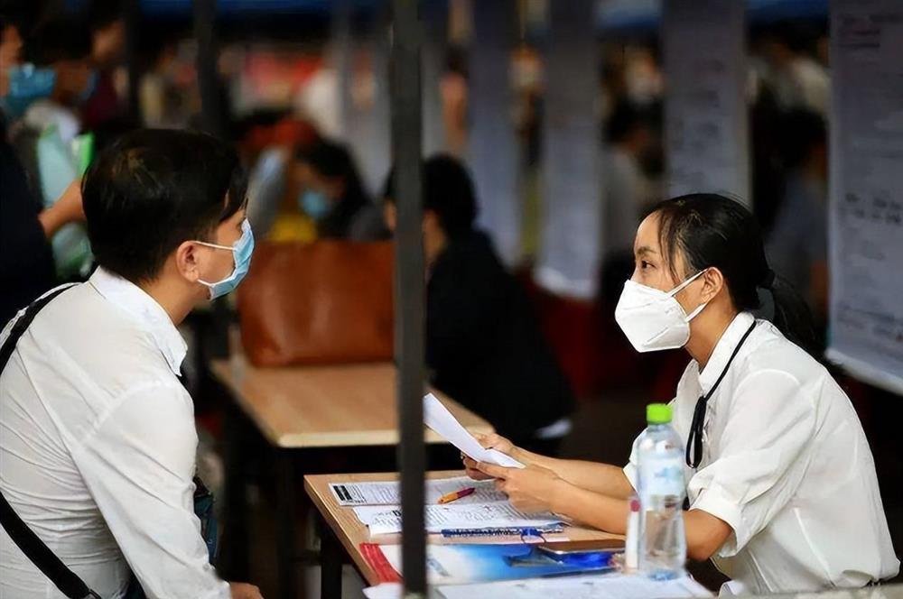 Góc tối phía sau thực trạng thi cao học ở Trung Quốc: Ăn bám cha mẹ kiểu mới nhưng phụ huynh vẫn nghĩ con cái có ý chí-11