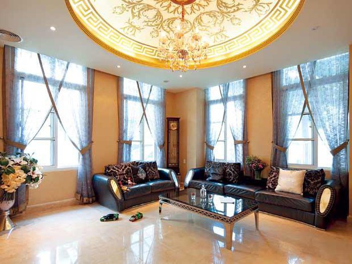 Căn biệt thự triệu đô của Mai Thu Huyền phim Những ngọn nến trong đêm-5