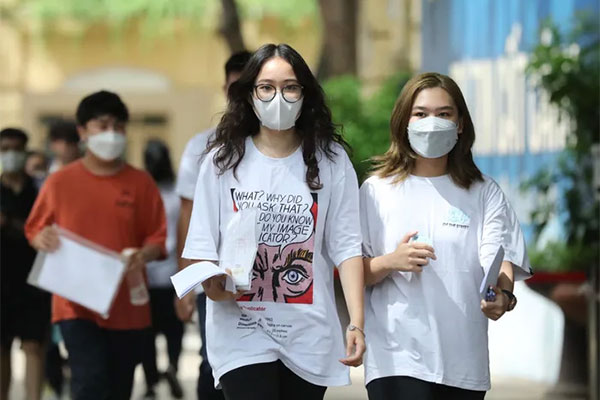 Thí sinh đăng ký xét tuyển đại học từ ngày nào, bao giờ có điểm thi tốt nghiệp THPT?-1