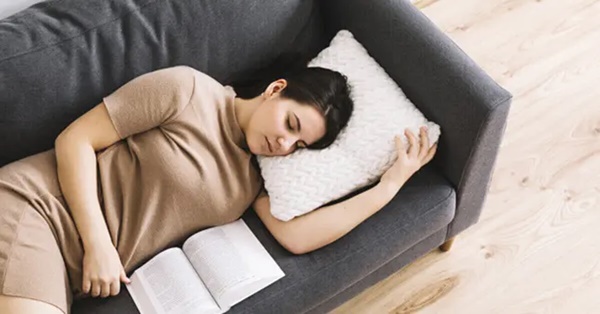 2 kiểu ngủ trưa rất nguy hiểm, có thể gây nhồi máu não nhưng nhiều người mắc-4