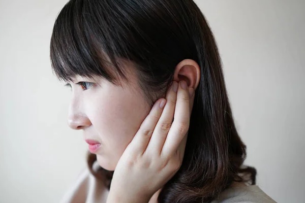 Người phụ nữ nhập viện, biến chứng nặng vì kiêng tắm-3