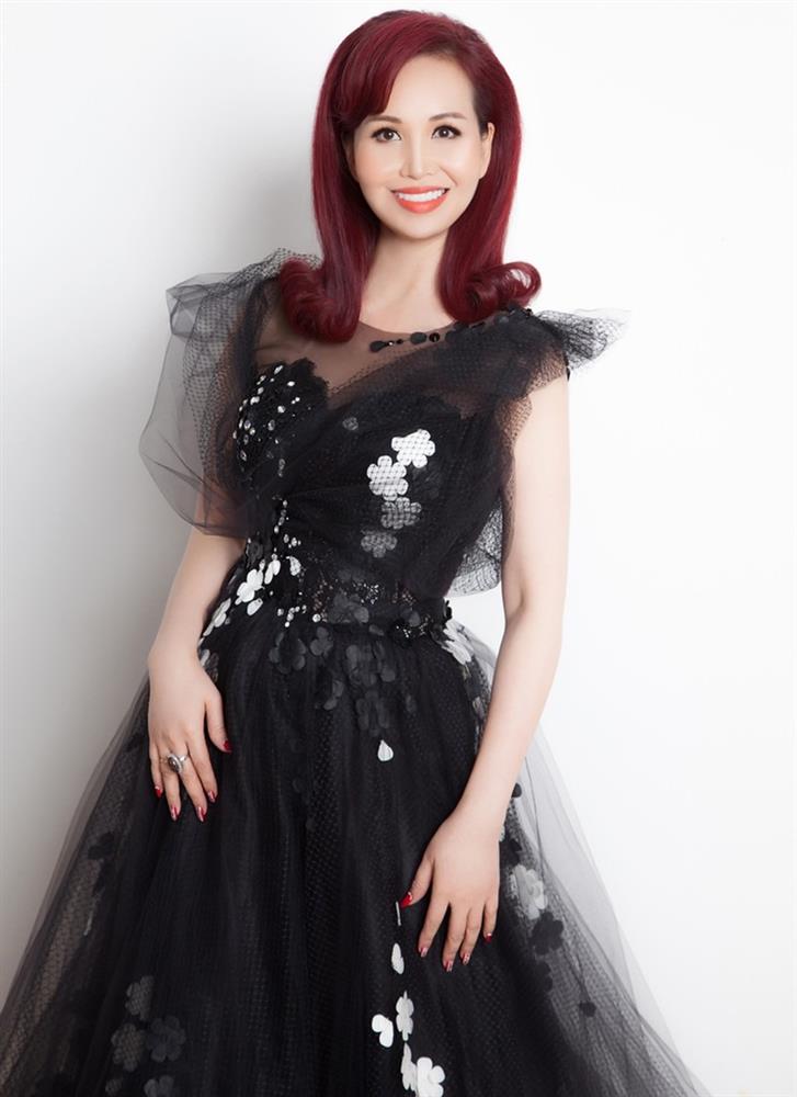 Cuộc sống như mơ của hoa hậu, doanh nhân cao 1m58 trong căn biệt thự rộng tận 1.200 m2-5