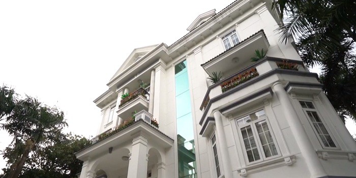 Cuộc sống như mơ của hoa hậu, doanh nhân cao 1m58 trong căn biệt thự rộng tận 1.200 m2-6