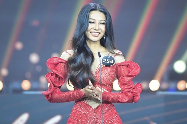 Nông Thúy Hằng không được cử đi thi Hoa hậu Trái Đất-1