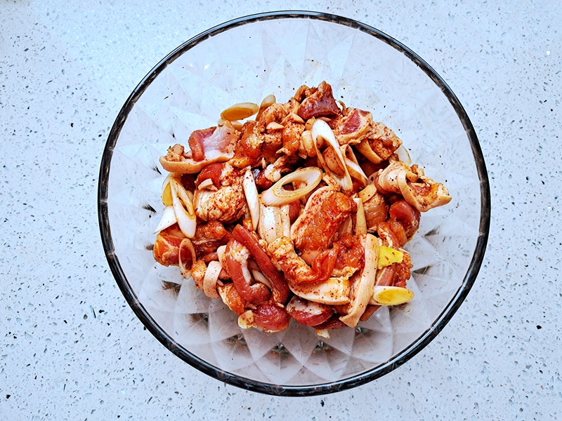 Dùng nồi chiên không dầu làm món thịt chiên vừa nhàn thân mà vẫn ngon miệng!-5