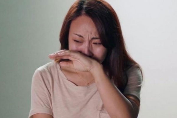 Sau khi ly hôn, chồng cũ nói chu cấp 3 triệu/tháng, một năm sau tôi phải nằm viện, lúc đi rút tiền mới biết mình ngốc nghếch-1