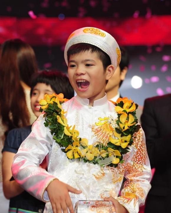 Không gian căn hộ của ca sĩ Quang Anh The Voice Kids - học trò Hồ Hoài Anh-12