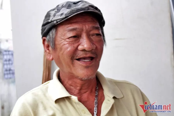 Người đàn ông trúng số 2,3 tỷ được vợ phát 150.000 để tiêu mỗi ngày-2