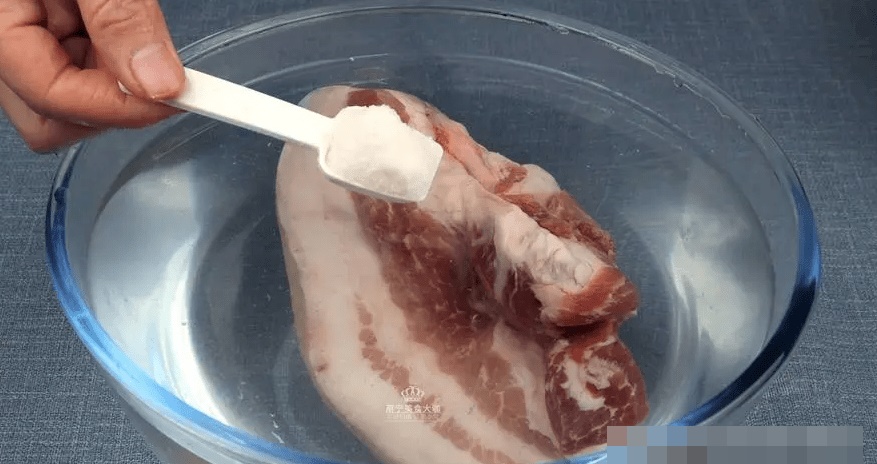 Mẹo luộc thịt lợn cần lưu ý 1 không làm 3 không thêm để thịt ngọt và không bị tanh-1