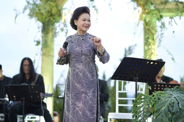 Đơn vị tổ chức họp báo đêm nhạc Khánh Ly bị phạt 4 triệu đồng-1