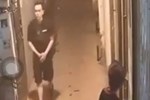 Cô gái trẻ tố bị người đàn ông sàm sỡ, hành hung tại Aeon Mall Long Biên-2