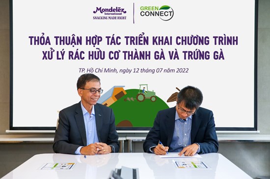 Xử lý rác hữu cơ thành thức ăn chăn nuôi gà và sản xuất trứng gà