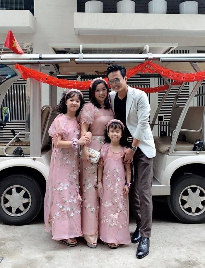 Bà xã Hồng Đăng nhắn nhủ: Sẽ có những đoạn đường vừa đi vừa khóc-3