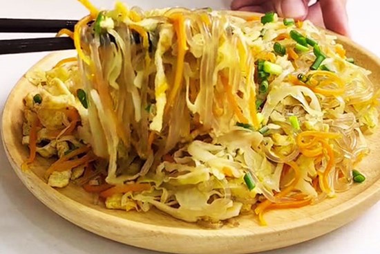 Cách làm miến xào siêu nhanh lại ngon, ăn nhiều cũng chẳng lo tăng cân