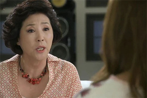 Con trai em chồng ngày càng giống chồng mình, tôi sụp đổ sau khi trộm làm giám định quan hệ cha con-2