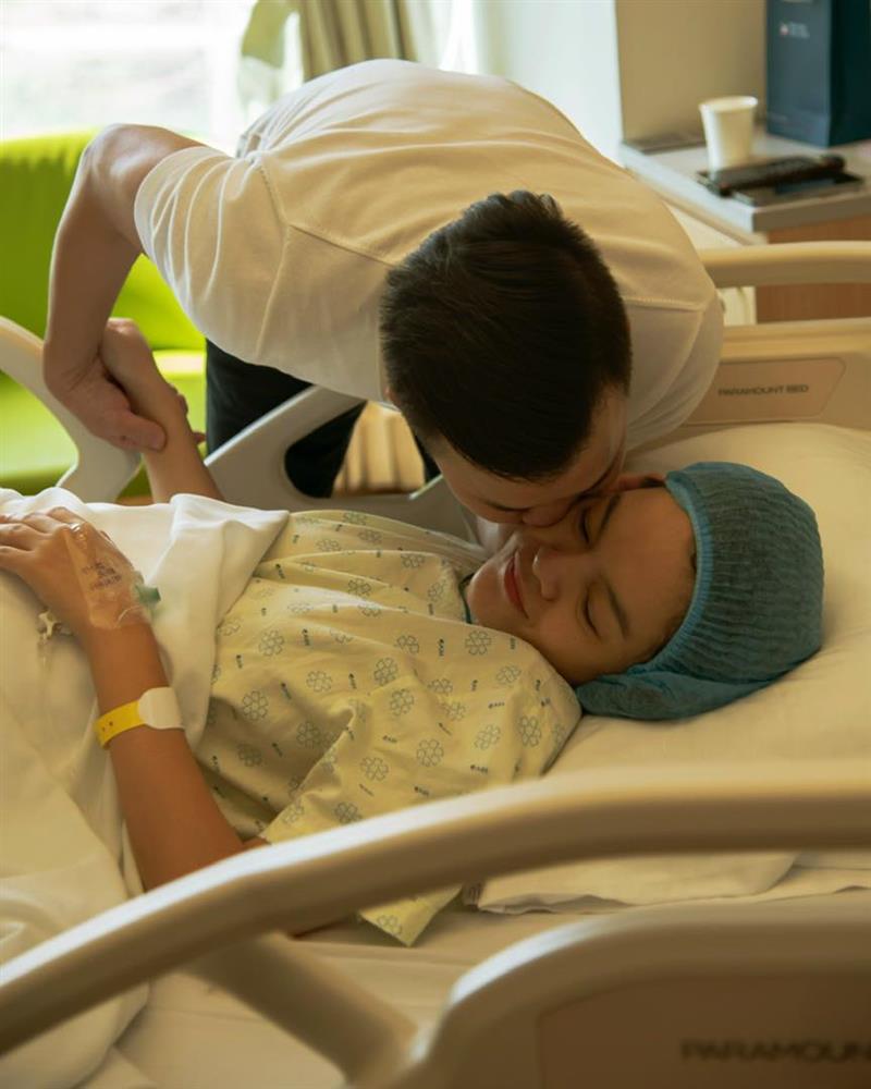 Phạm Quỳnh Anh đã sinh nhóc tì thứ 3, lần đầu hé lộ hình ảnh bạn trai-4