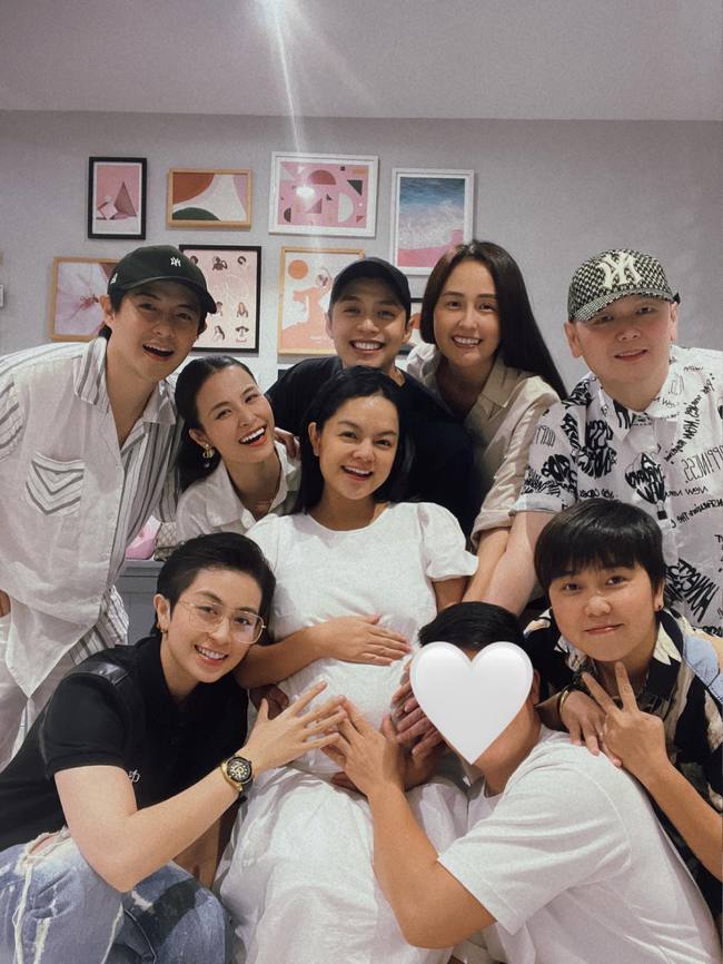 Phạm Quỳnh Anh đã sinh nhóc tì thứ 3, lần đầu hé lộ hình ảnh bạn trai-7