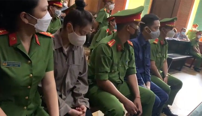 Vụ bạo hành bé gái 8 tuổi: Bị cáo Thái không có ý định có con chung với Trang-5