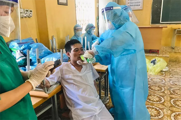 Chánh Thanh tra VKSND tỉnh Đồng Nai mây mưa tại phòng làm việc-2