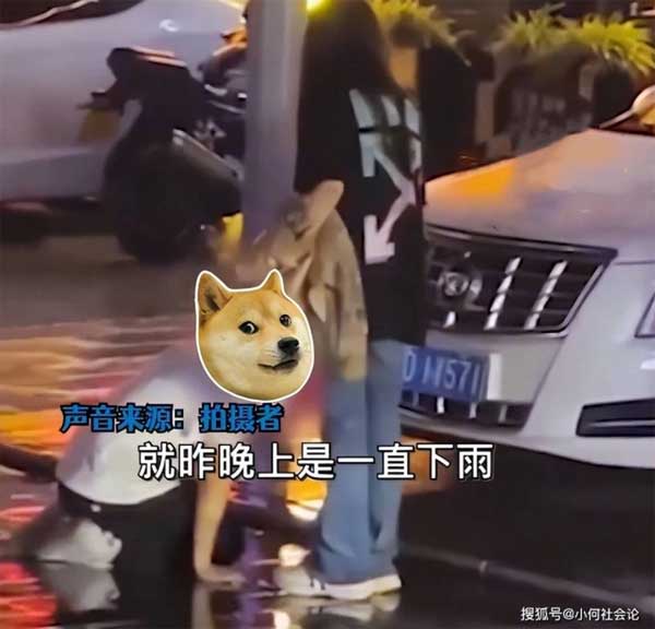 Chàng trai quỳ gối trước mặt bạn gái để níu kéo tình cảm, dân mạng than ngán ngẩm-1