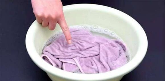 Khăn có mùi hôi và nhớt khi sử dụng lâu ngày, dạy bạn cách làm sạch hiệu quả gấp mười lần giặt thông thường-1