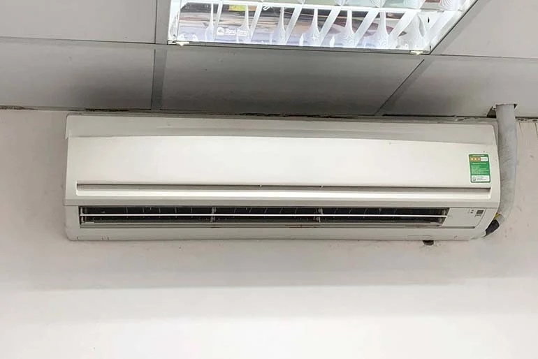 Vừa bật quạt vừa bật điều hòa: Nhiều người nghĩ tốn điện nhưng sự thật bất ngờ-3