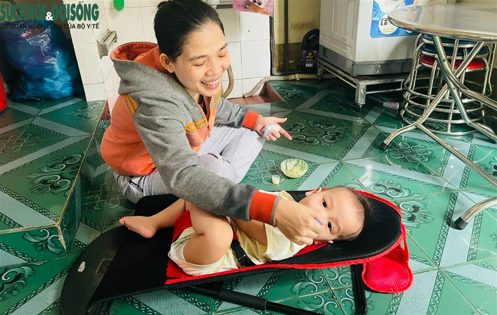 Gặp sản phụ chết đi sống lại 6 lần: Nghĩ đến việc bác sĩ hết lòng cứu chữa, mình phải cố gắng sống tốt hơn...-3