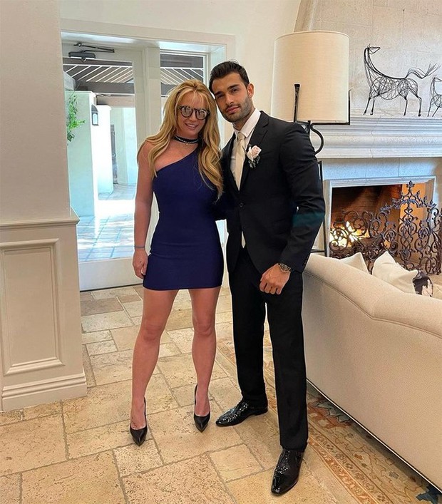Quan hệ của Britney Spears và hai con trai sau kết hôn với chồng kém tuổi-5