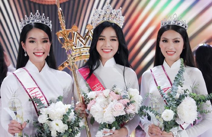 Thi hoa hậu đang quá loạn-1