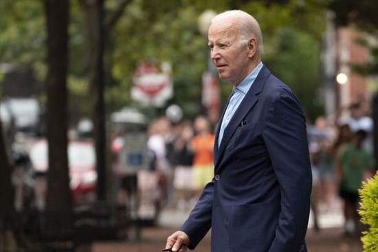 Tổng thống Joe Biden mắc Covid-19