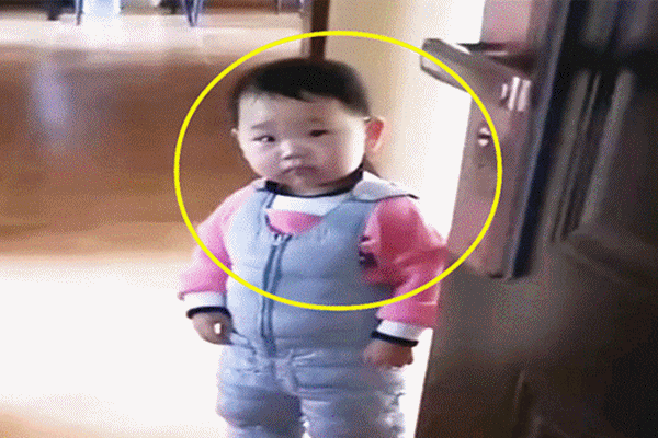 Đông Nhi thừa nhận dùng cách quá ác để cai sữa cho con, thế nhưng hành động của Winnie lại khiến mẹ bất ngờ, xúc động-8